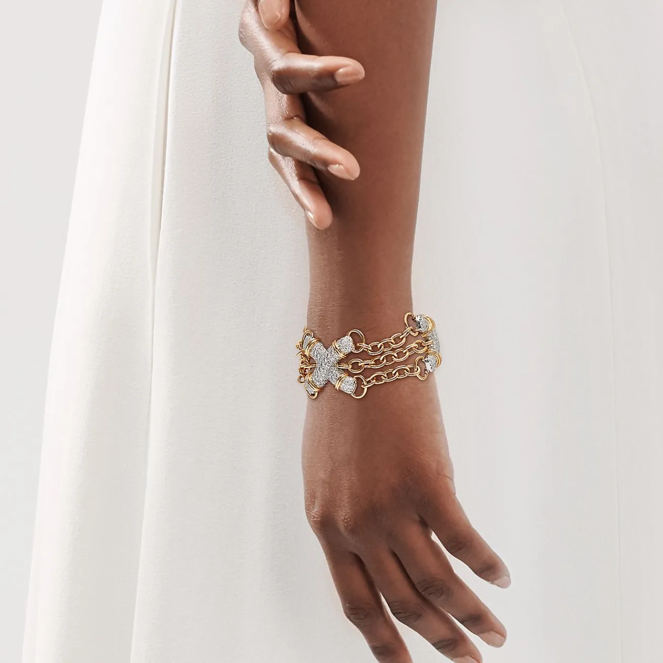 Tiffany & Co. Bracelet in Platinum and Yellow Gold with Diamonds | ^ Bracelets|Gold Jewelry