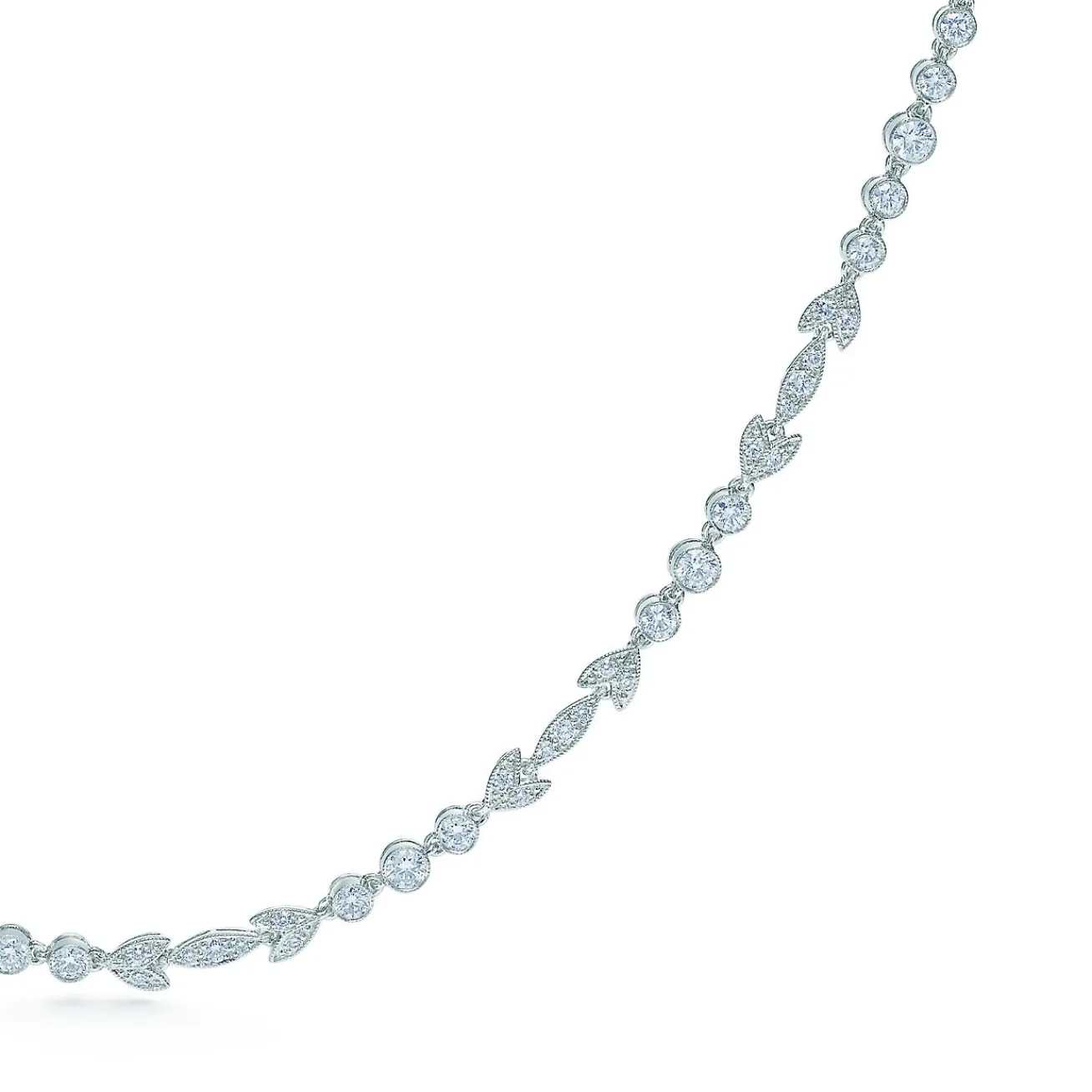 Tiffany & Co. Diamond laurel necklace in platinum. | ^ Platinum Jewelry|Diamond Jewelry