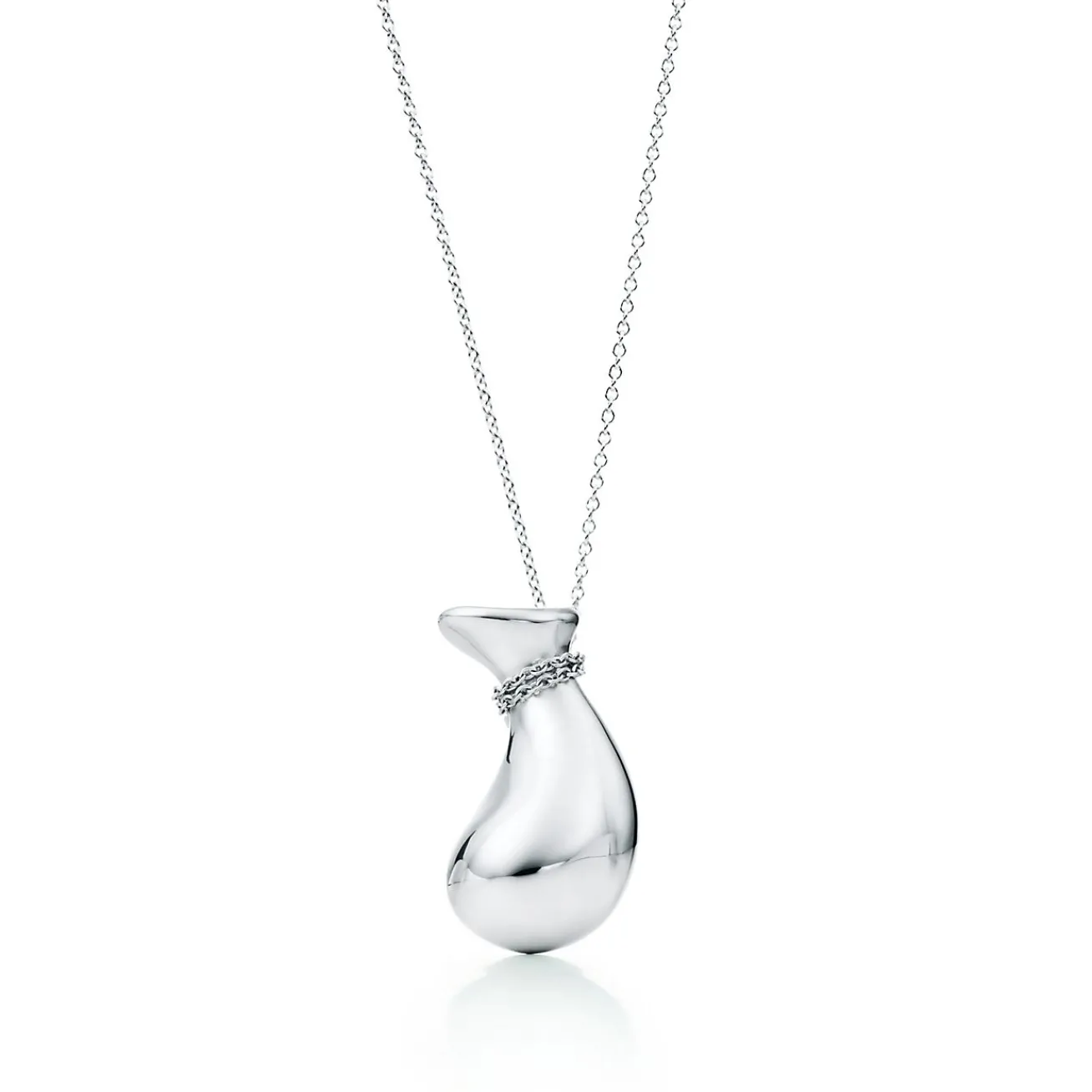 Tiffany & Co. Elsa Peretti® Bottle jug pendant in sterling silver, small. | ^ Necklaces & Pendants|Sterling Silver Jewelry