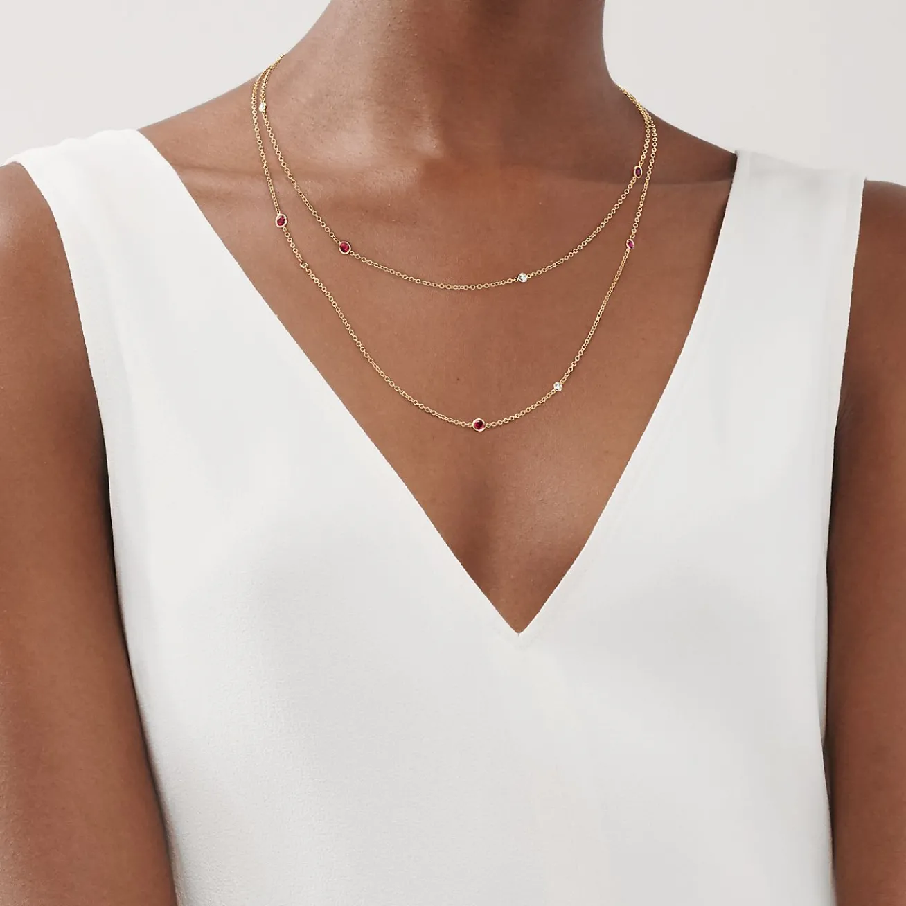 Tiffany & Co. Elsa Peretti® Color by the Yard sprinkle necklace in 18k gold with gemstones. | ^ Necklaces & Pendants|Gold Jewelry