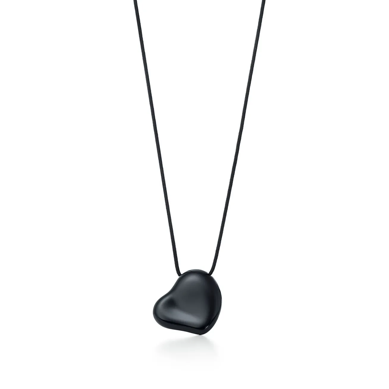 Tiffany & Co. Elsa Peretti Full Heart Pendant in Black | ^ Elsa Peretti®
