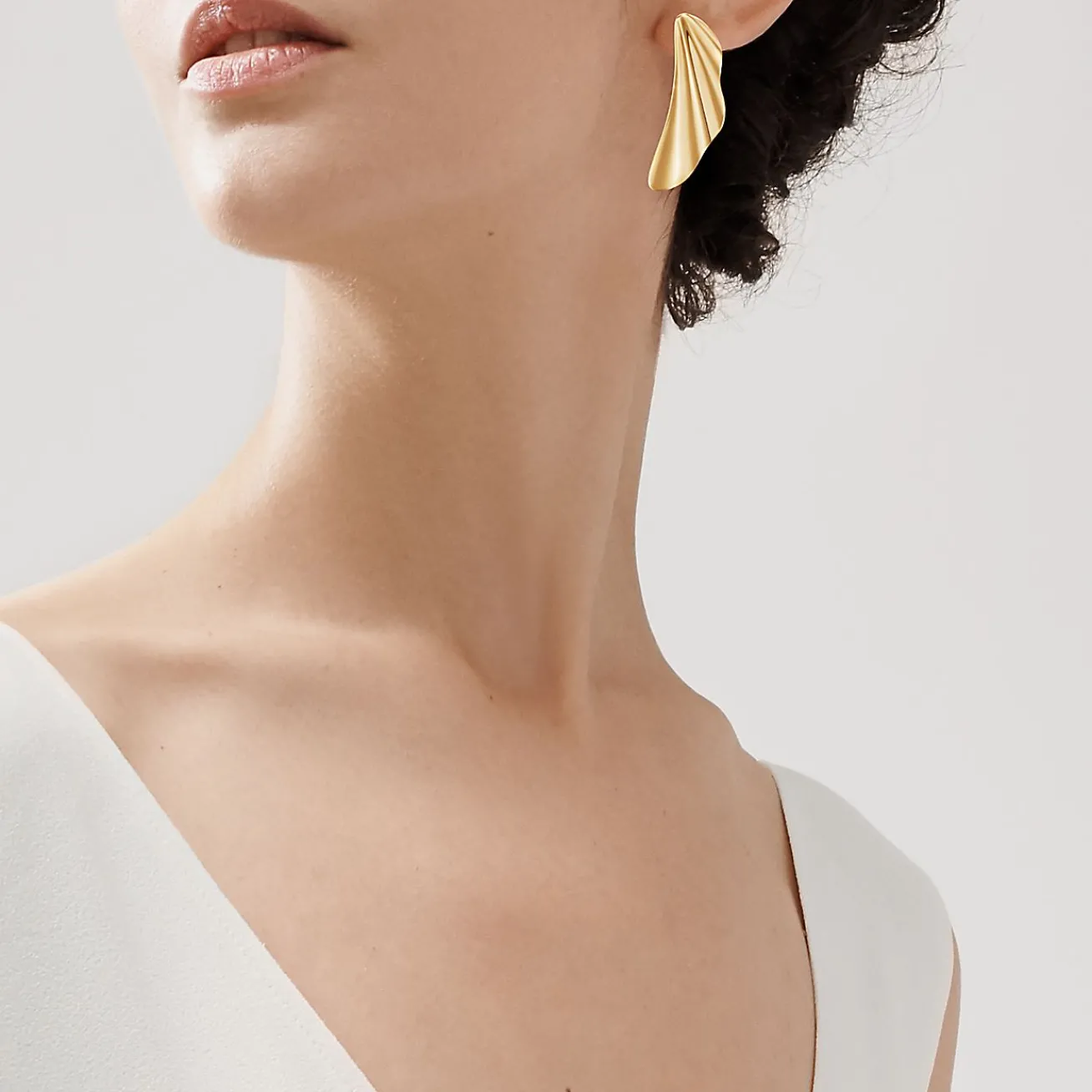 Tiffany & Co. Elsa Peretti® High Tide earrings in 18k gold, small. | ^ Earrings|Gifts for Her