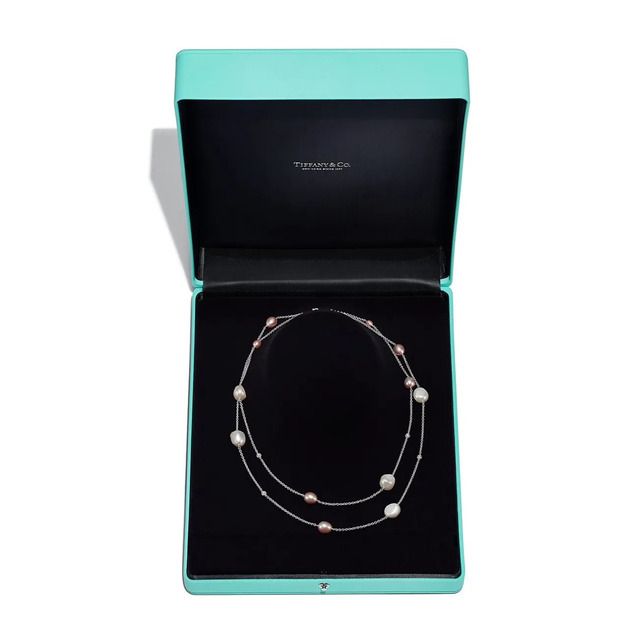 Tiffany & Co. Elsa Peretti® Pearls by the Yard™ sprinkle necklace in sterling silver. | ^ Necklaces & Pendants|Sterling Silver Jewelry