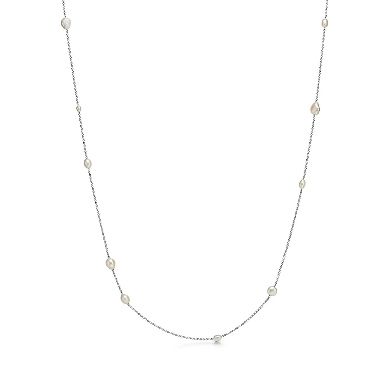 Tiffany & Co. Elsa Peretti® Pearls by the Yard™ sprinkle necklace in sterling silver. | ^ Necklaces & Pendants|Sterling Silver Jewelry