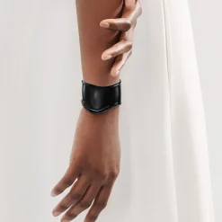 Tiffany & Co. Elsa Peretti® small Bone cuff in black finish over copper, 43 mm wide. | ^ Bracelets|Elsa Peretti®
