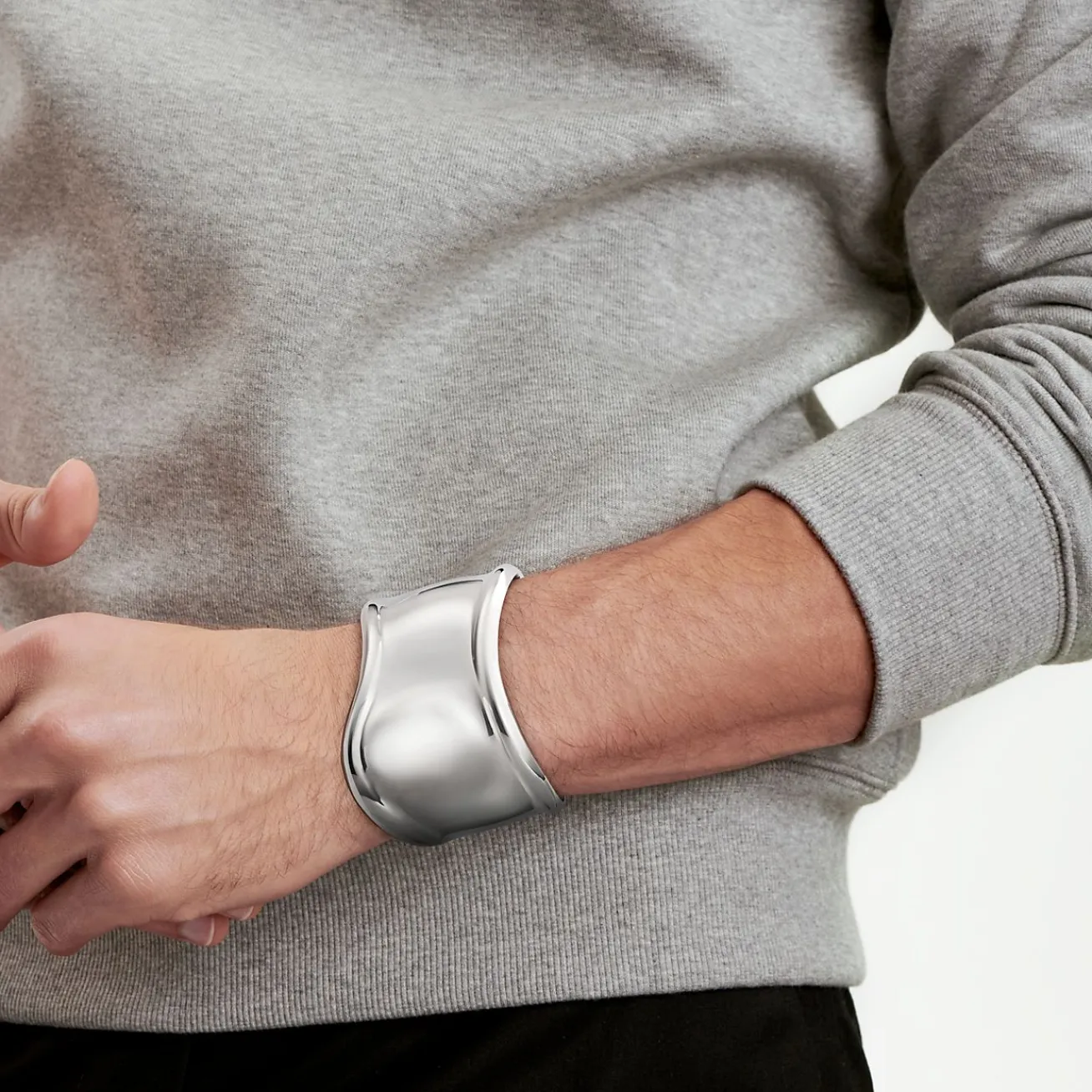 Tiffany & Co. Elsa Peretti® small Bone cuff in sterling silver, 43 mm wide. | ^ Bracelets|Sterling Silver Jewelry