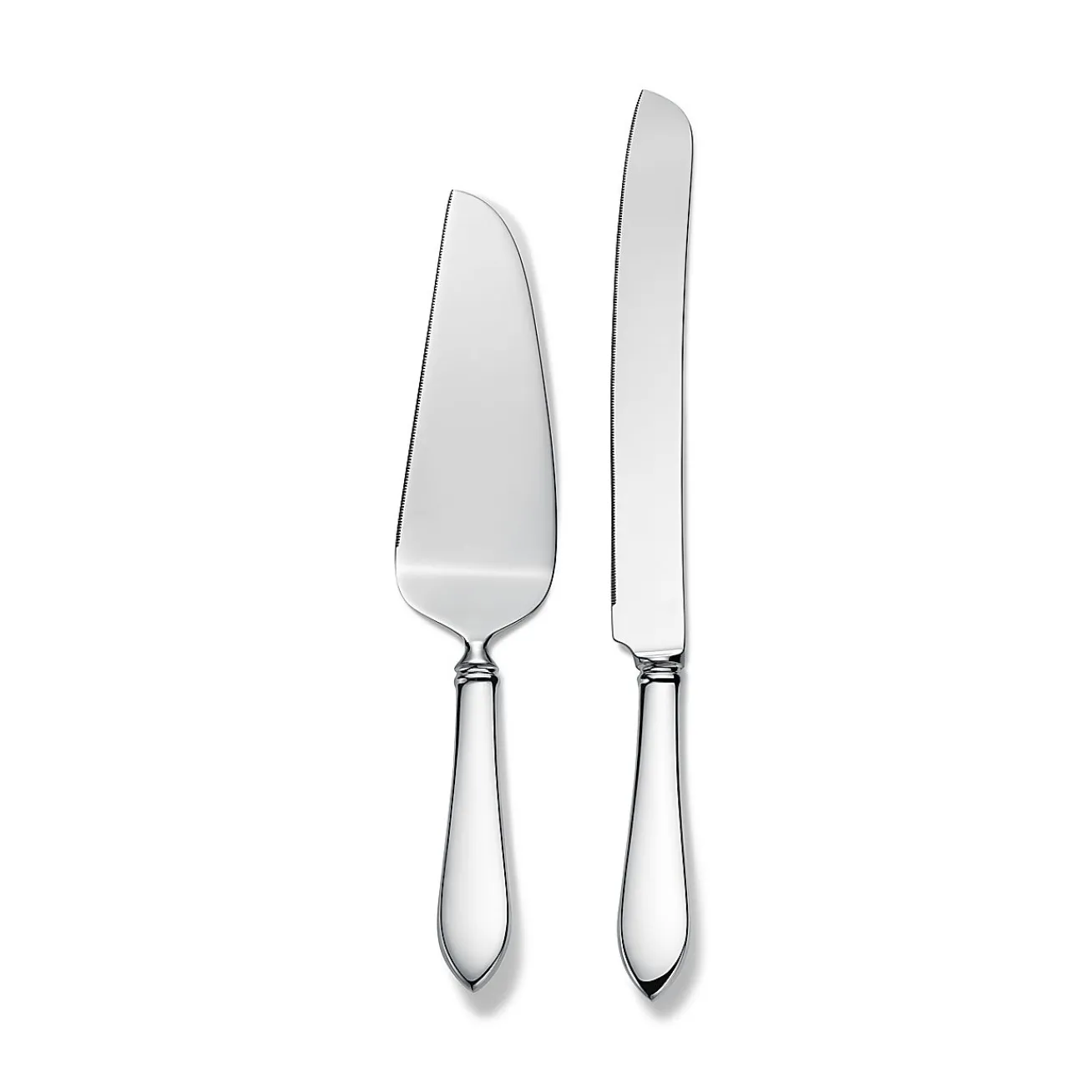 Tiffany & Co. Faneuil cake knife and server in sterling silver. | ^ Tableware|Flatware & Trays