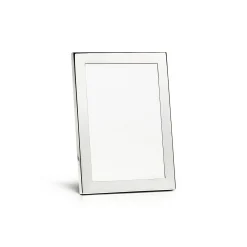 Tiffany & Co. Rectangular frame in sterling silver, size 4 x 6" with window opening. | ^ The Home|Housewarming Gifts