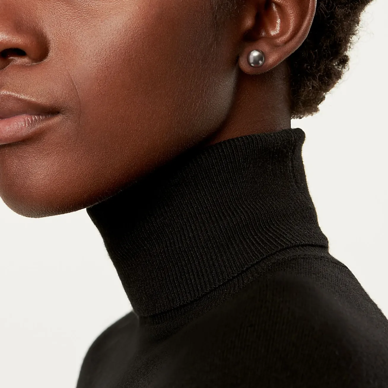 Tiffany & Co. Shop 18k White Gold Tahitian Pearl Earrings | ^ Earrings|Pearl Jewelry