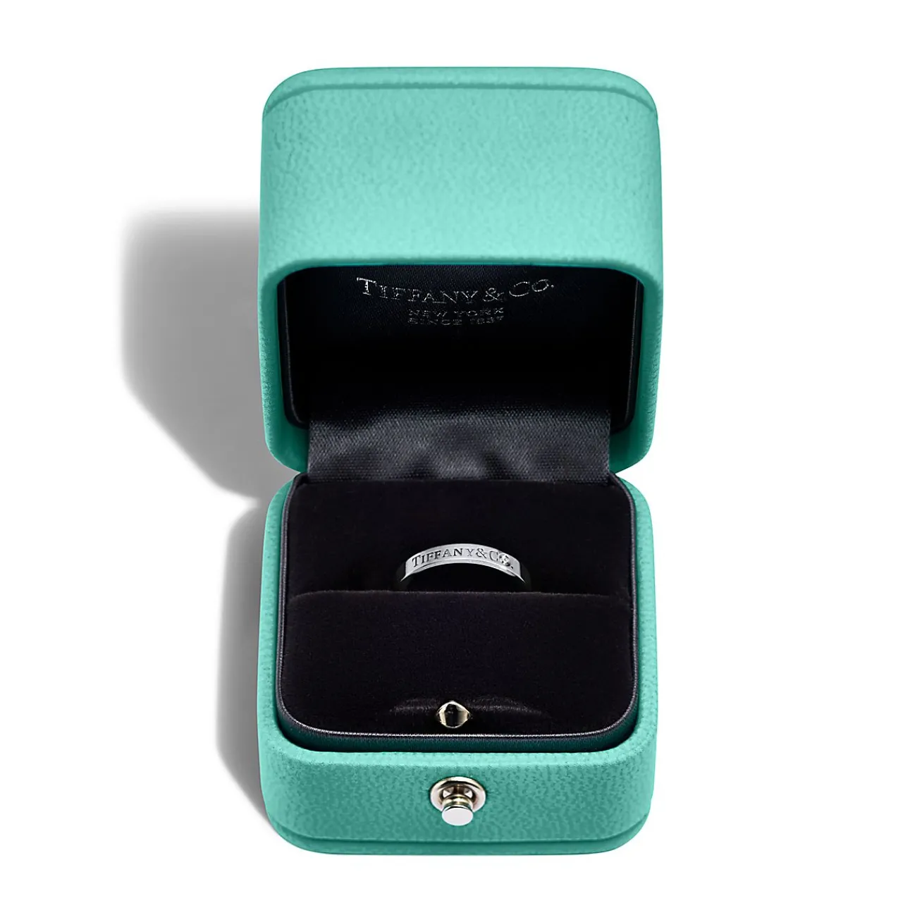 Tiffany & Co. T&CO.® Band Ring in Platinum with a Diamond | ^ Rings|Platinum Jewelry
