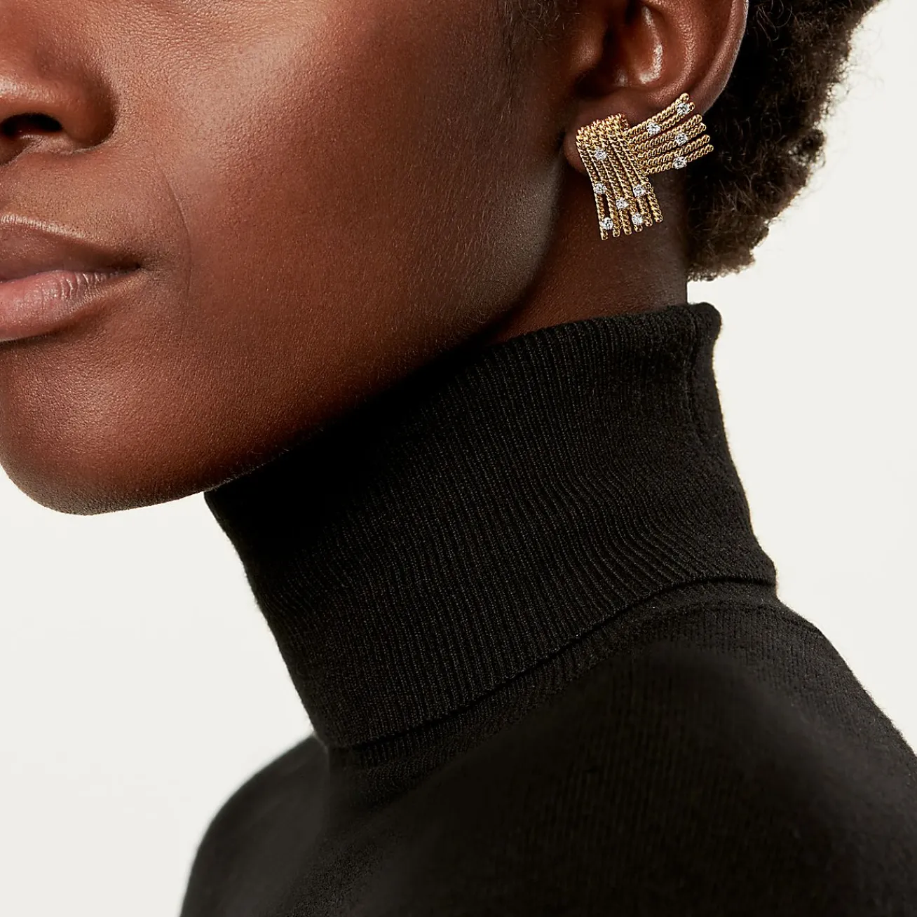 Tiffany & Co. Schlumberger® V-Rope ear clips with diamonds. | ^ Earrings|Gold Jewelry