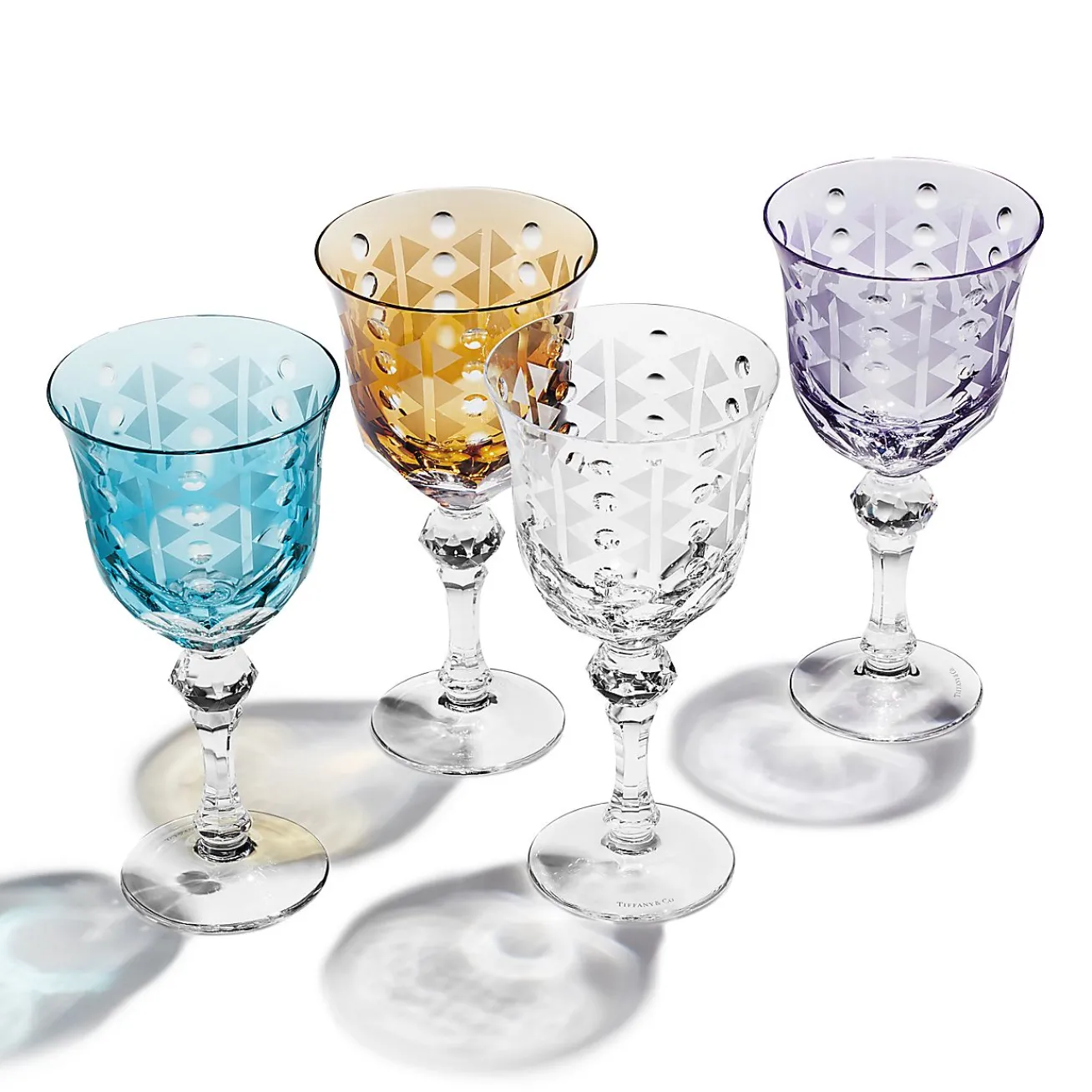 Tiffany & Co. Tiffany Berries Red Wine Glass in Amethyst Purple Lead Crystal | ^ Glassware & Barware|Bar & Drinkware