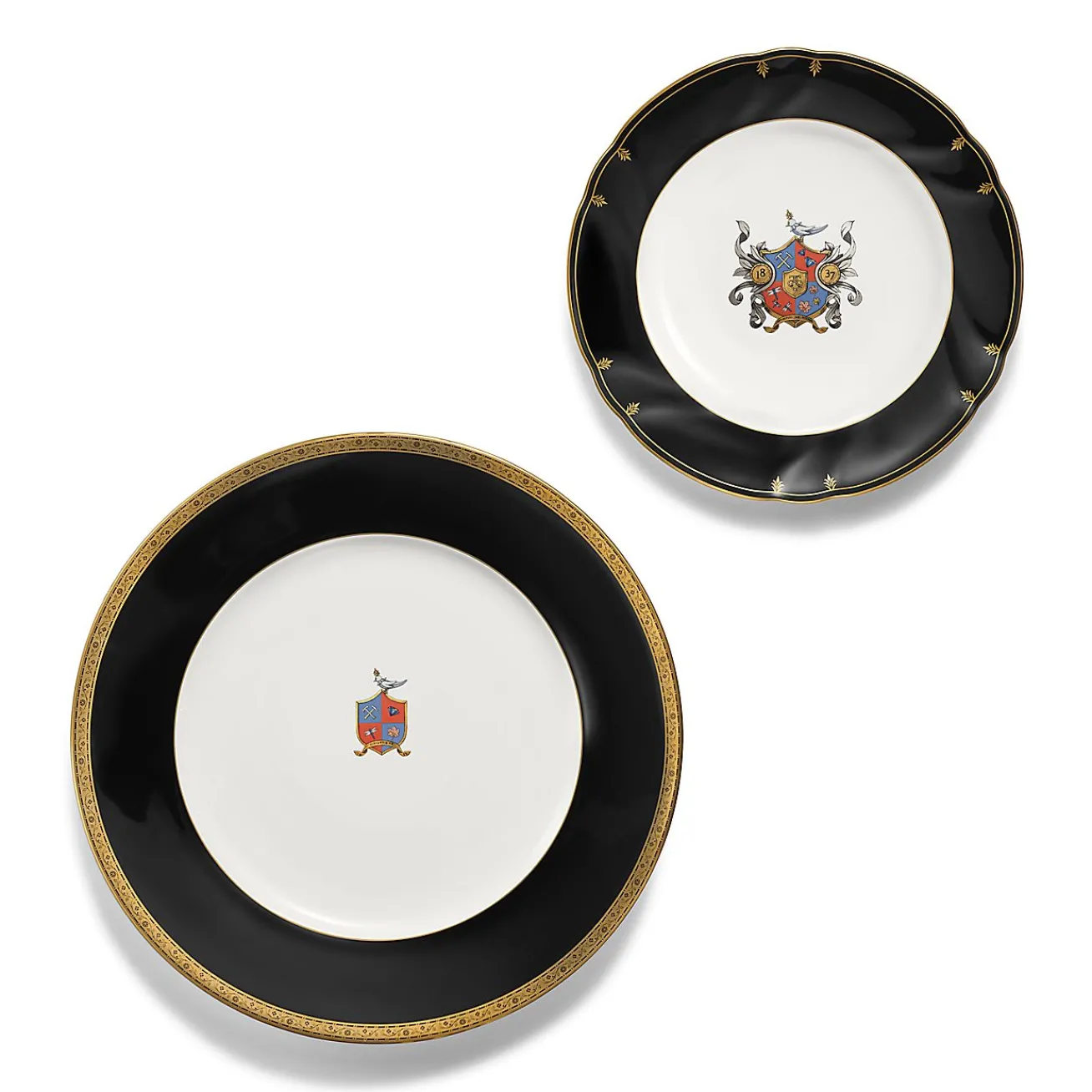 Tiffany & Co. Tiffany Crest Dinner Plate in Bone China | ^ The Home|Housewarming Gifts
