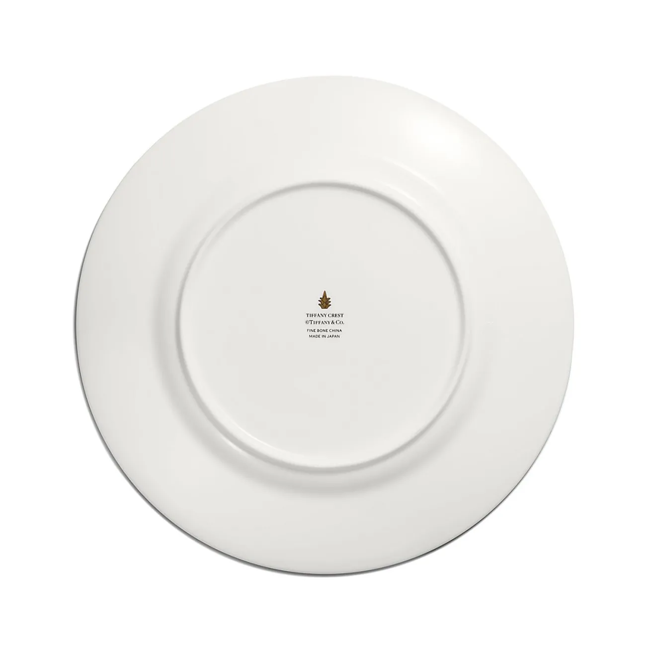 Tiffany & Co. Tiffany Crest Dinner Plate in Bone China | ^ Tableware