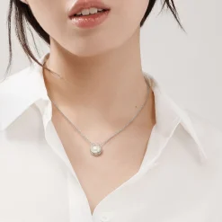 Tiffany & Co. Tiffany HardWear freshwater pearl link pendant in sterling silver. | ^ Necklaces & Pendants|Men's Jewelry