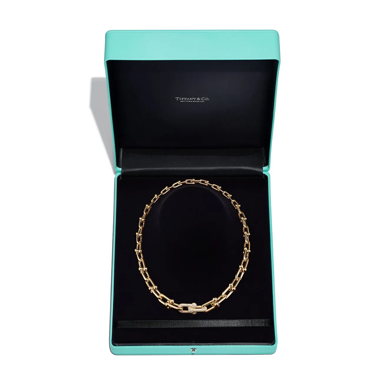 Tiffany & Co. Tiffany HardWear Graduated Link Necklace in Yellow Gold with Pavé Diamonds | ^ Necklaces & Pendants|Men's Jewelry