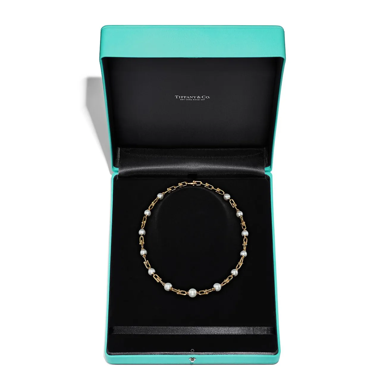 Tiffany & Co. Tiffany HardWear Graduated Link Necklace in Yellow Gold with Freshwater Pearls | ^ Necklaces & Pendants|New Jewelry