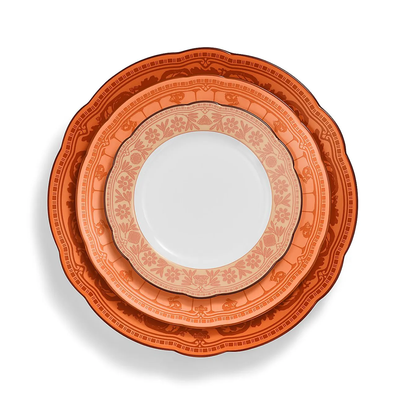 Tiffany & Co. Tiffany Heritage Plates Set of Three, in Carnelian Porcelain | ^ Tableware