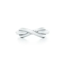 Tiffany & Co. Tiffany Infinity ring in sterling silver. | ^ Rings|Sterling Silver Jewelry