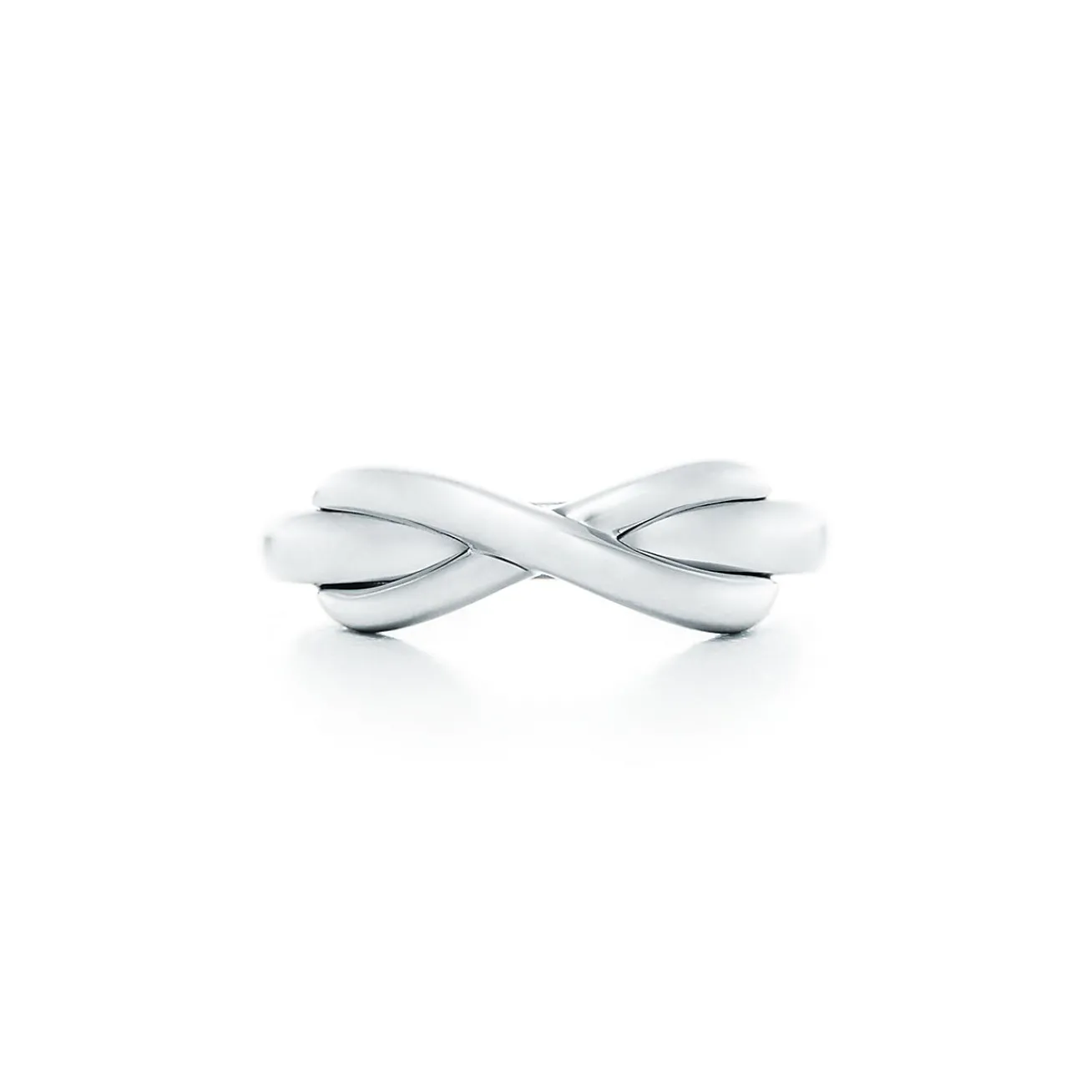 Tiffany & Co. Tiffany Infinity ring in sterling silver. | ^ Rings|Sterling Silver Jewelry