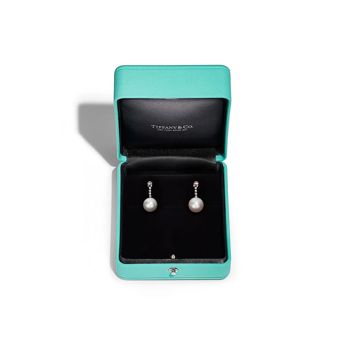Tiffany & Co. Tiffany Jazz™ earrings in platinum with South Sea cultured pearls and diamonds. | ^ Earrings|Platinum Jewelry