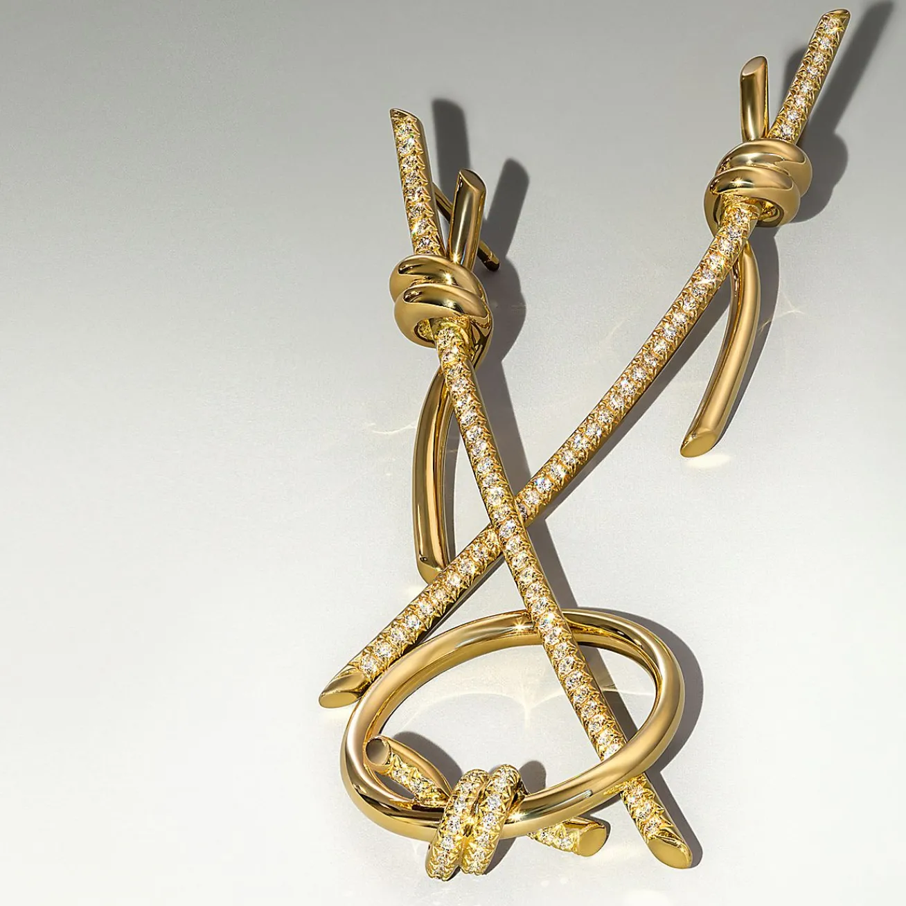 Tiffany & Co. Tiffany Knot Ring in Yellow Gold with Diamonds | ^ Rings|Gifts for Her