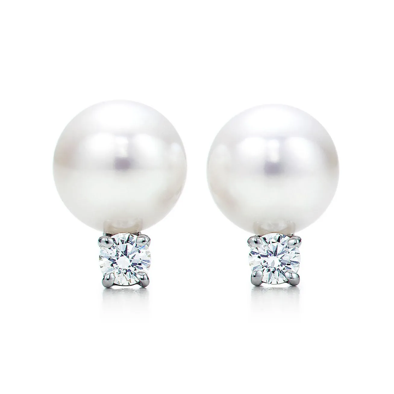 Tiffany & Co. Tiffany Signature® Pearls earrings in 18k white gold with pearls and diamonds. | ^ Earrings|Diamond Jewelry