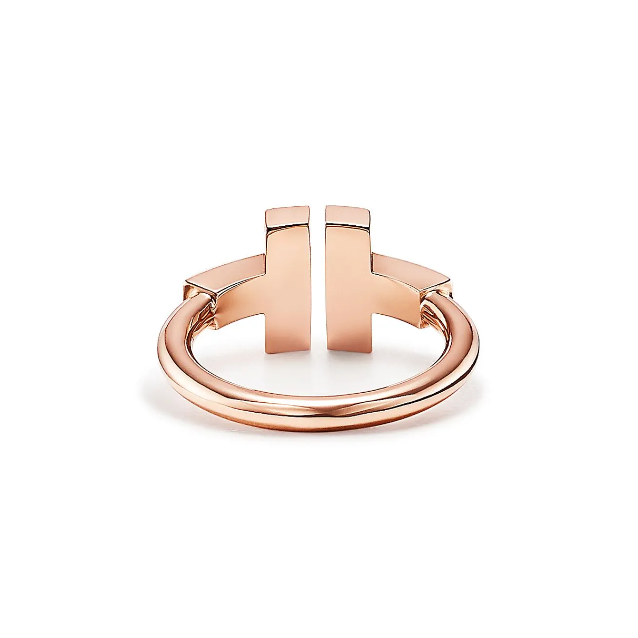 Tiffany & Co. Tiffany T black onyx wire ring in 18k rose gold. | ^ Rings|Rose Gold Jewelry