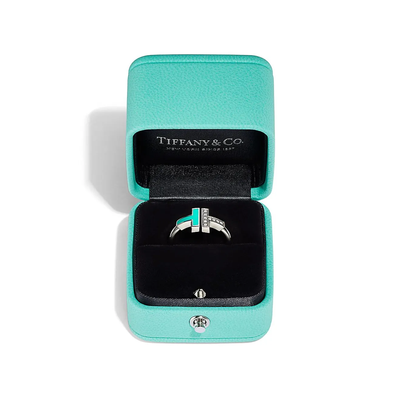 Tiffany & Co. Tiffany T diamond and turquoise wire ring in 18k white gold. | ^ Rings|Gifts for Her