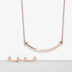 Tiffany & Co. Tiffany T Smile Pendant and Earrings Set in Rose Gold | ^ Tiffany T|Online Exclusives