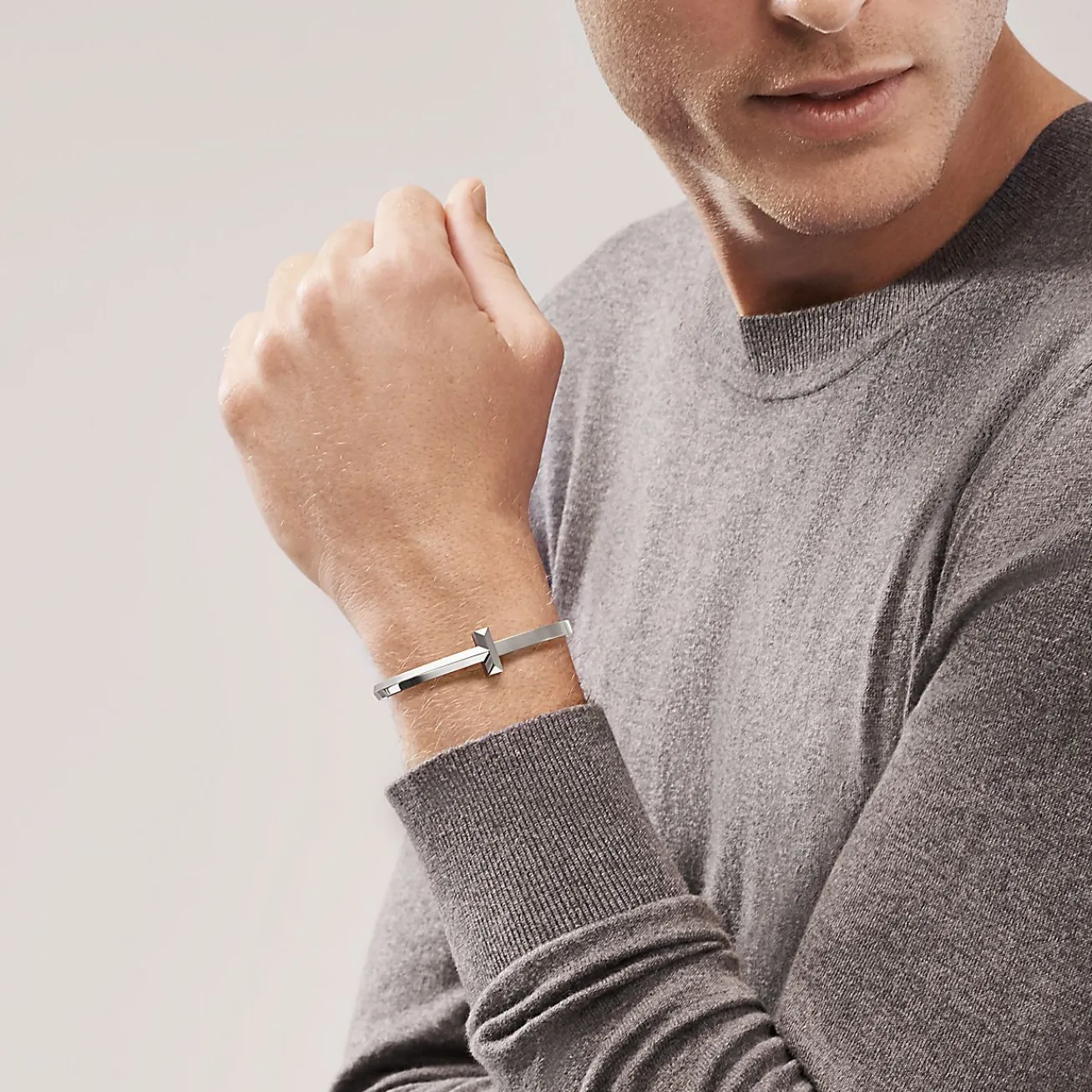 Tiffany & Co. Tiffany T T1 Hinged Bangle in White Gold, Wide | ^ Bracelets|Tiffany T