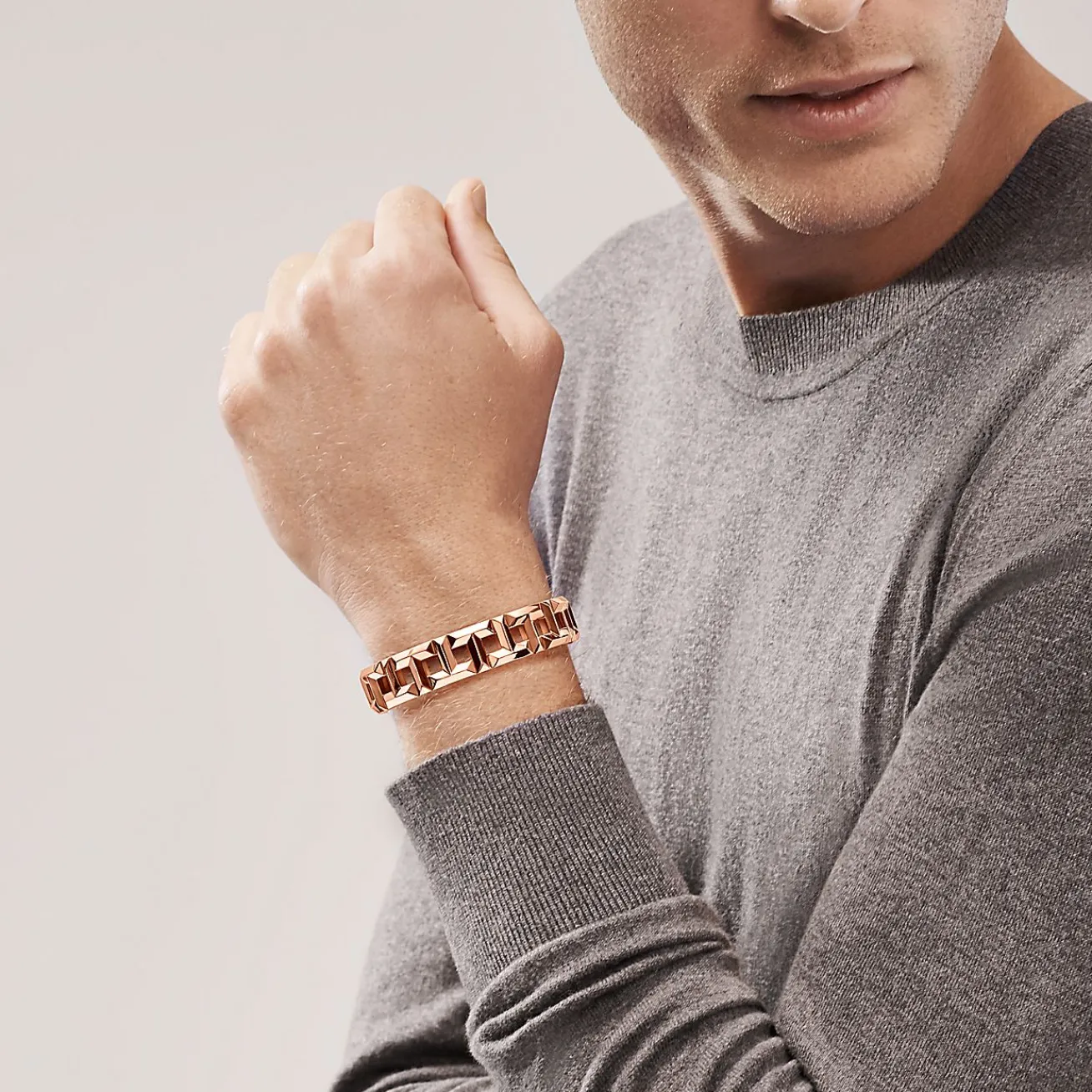 Tiffany & Co. Tiffany T True hinged bracelet in 18k rose gold, medium. | ^ Bracelets|Men's Jewelry