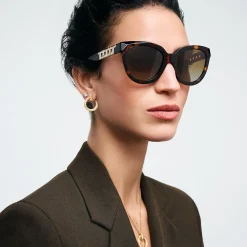 Tiffany & Co. Tiffany T True Sunglasses in Tortoise Acetate with Brown Gradient Lenses | ^Women Tiffany T|Sunglasses