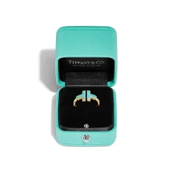 Tiffany & Co. Tiffany T turquoise wire ring in 18k gold. | ^ Rings|Gold Jewelry