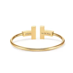 Tiffany & Co. Tiffany T wide turquoise wire bracelet in 18k gold, medium. | ^ Bracelets|Gold Jewelry