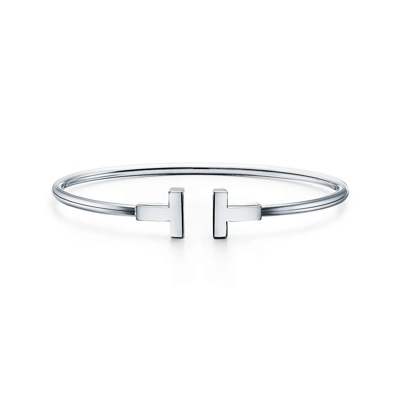 Tiffany & Co. Tiffany T wire bracelet in 18k white gold, medium. | ^ Bracelets|Tiffany T