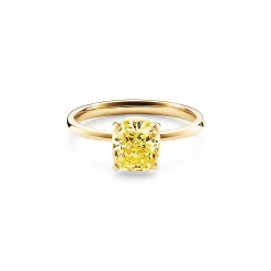 Tiffany & Co. Tiffany True® yellow diamond engagement ring in 18k gold: an icon of modern love | ^ Engagement Rings