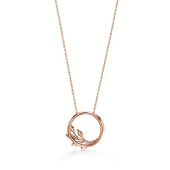 Tiffany & Co. Tiffany Victoria® diamond vine circle pendant in 18k rose gold, large. | ^ Necklaces & Pendants|Rose Gold Jewelry
