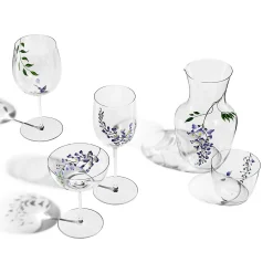 Tiffany & Co. Tiffany Wisteria Red Wine Glass in Glass | ^ The Home|Housewarming Gifts