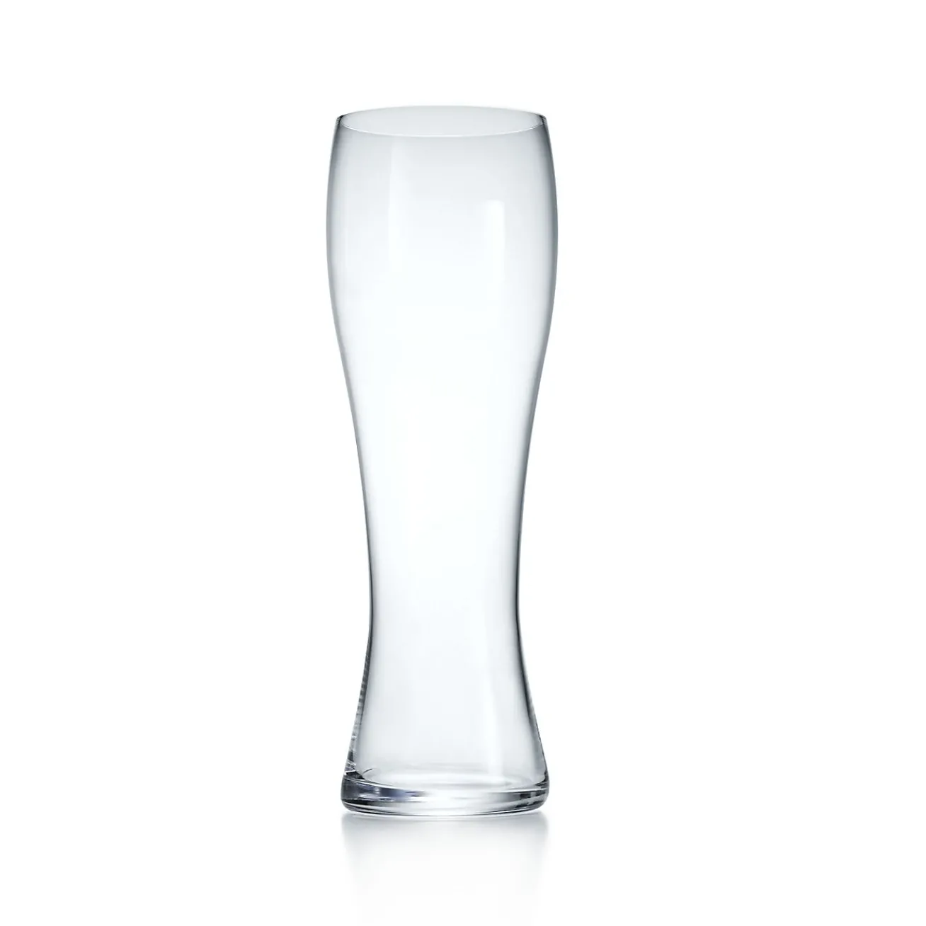 Tiffany & Co. Wheat beer glass in crystal. | ^ The Couple|Wedding Gifts